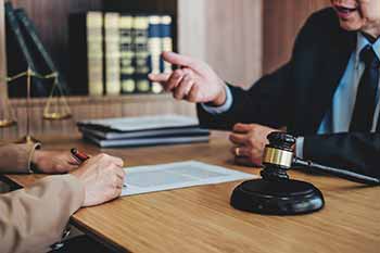 A lawyer explaining social security credits to a client.